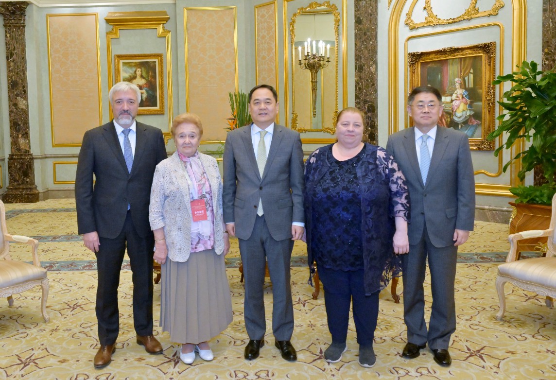 1728612722662979.jpg _cgi-bin_mmwebwx-bin_webwxgetmsgimg__&MsgID=5609737223749361141&skey=@crypt_b4f1589_5abe9392f873b1eda32e92f1f7021e3a&mmweb_appid=wx_webfilehelper.jpg